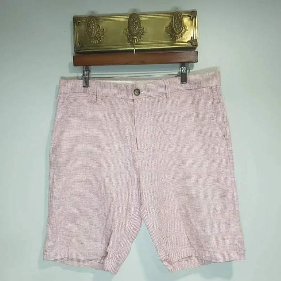 Old Navy Ultimate Slim Mens Red Striped Causal Shorts,size  34. - Picture 1 of 5